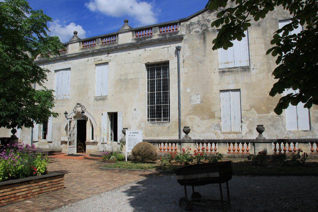 Chateau de la salargue 33 a